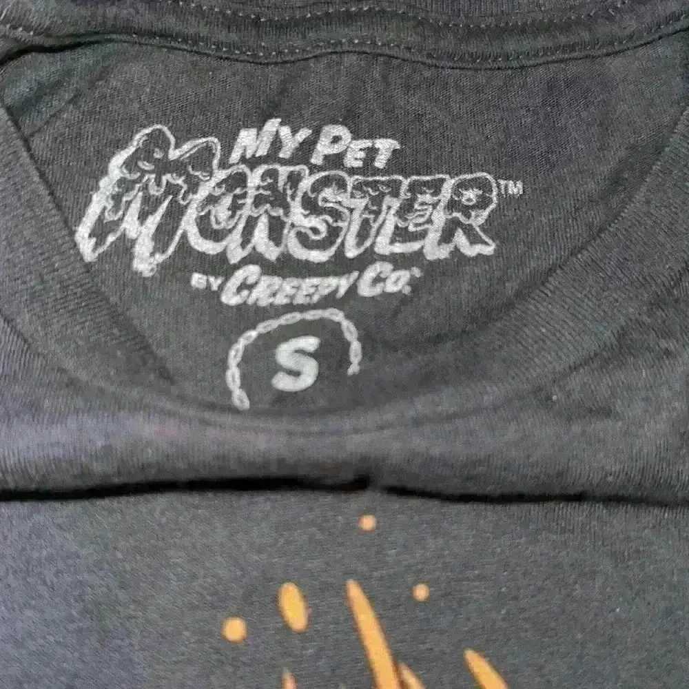 My Pet Monster‎ graphic t-shirt
